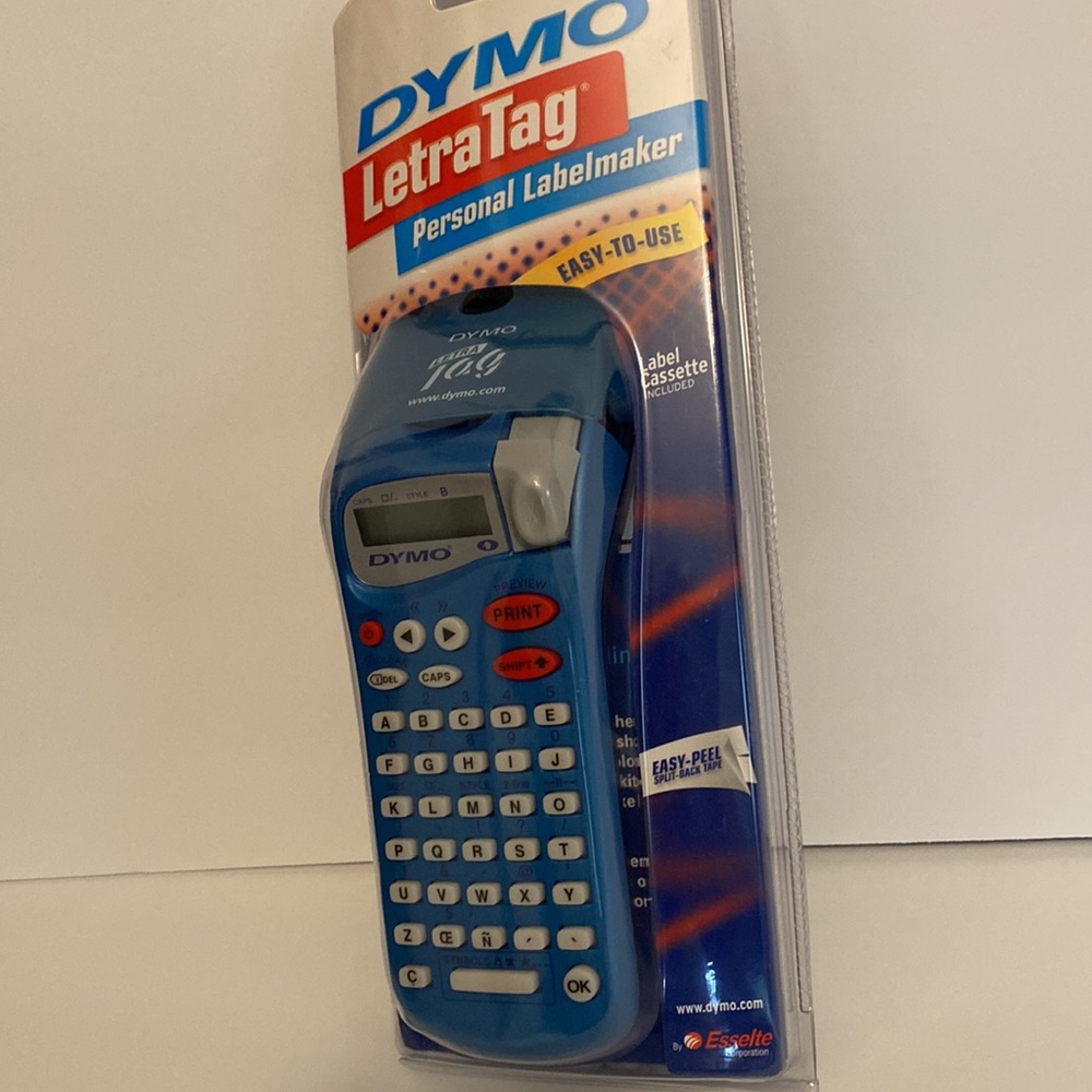 Dymo  Letra Tag - Picture 2 of 10
